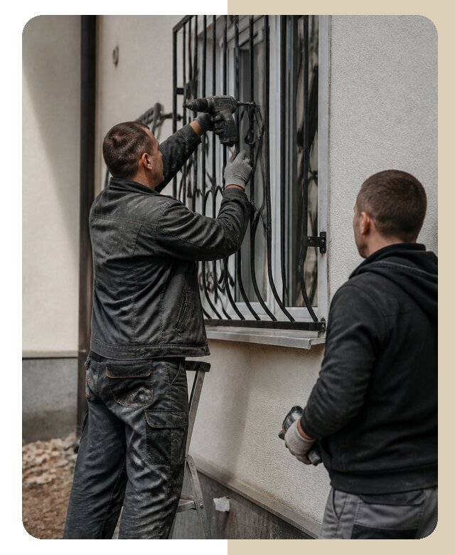 Установка наружных решеток в Горно-Алтайске от 5080 р. | Дверной